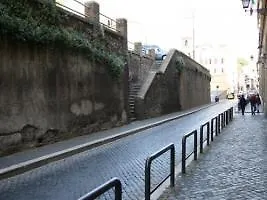Mantellate - Elegant Trastevere Apartment Rome 0*,